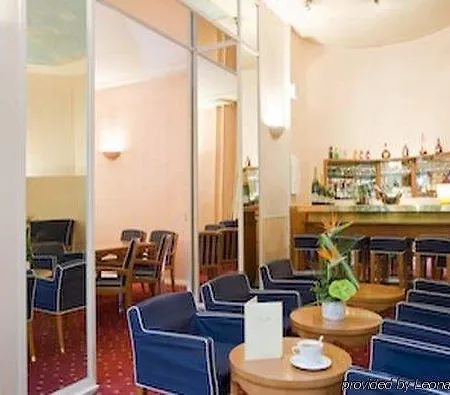 Oceania L'hotel De France 4*